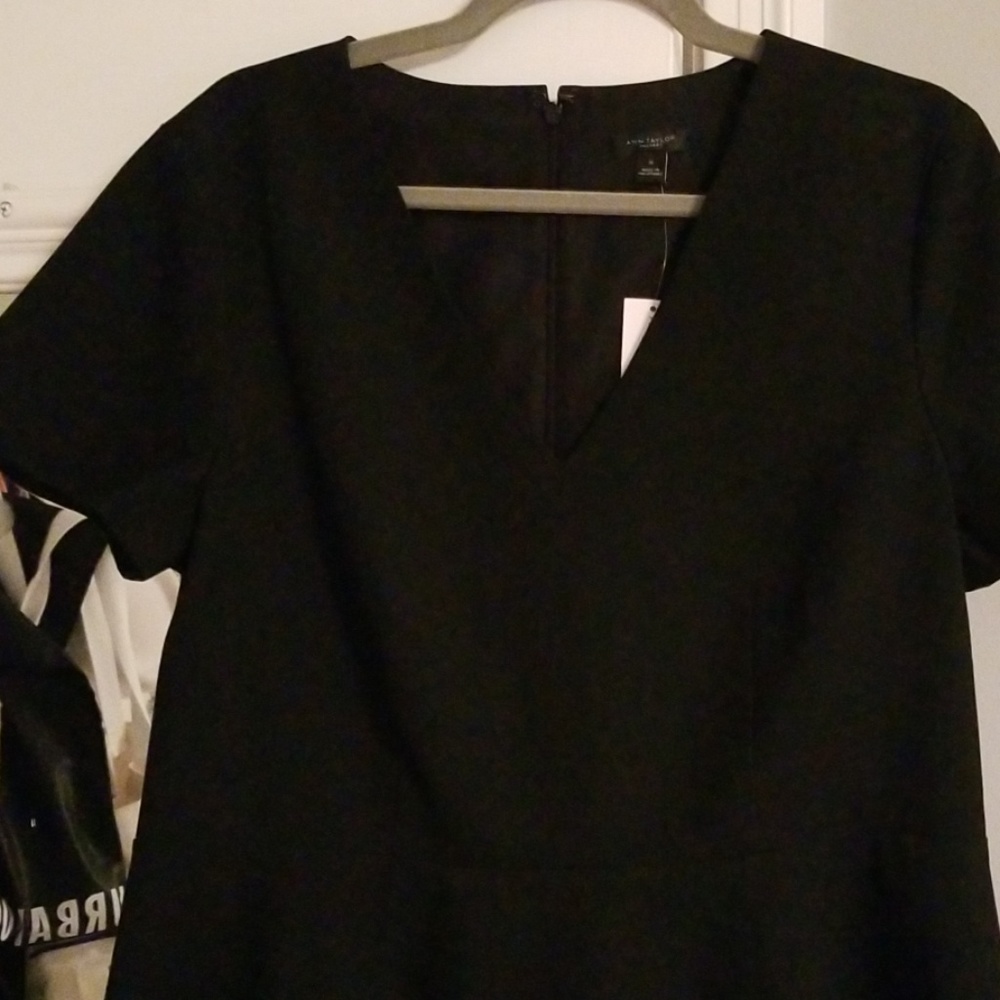 Blouse - Picture 2 of 6